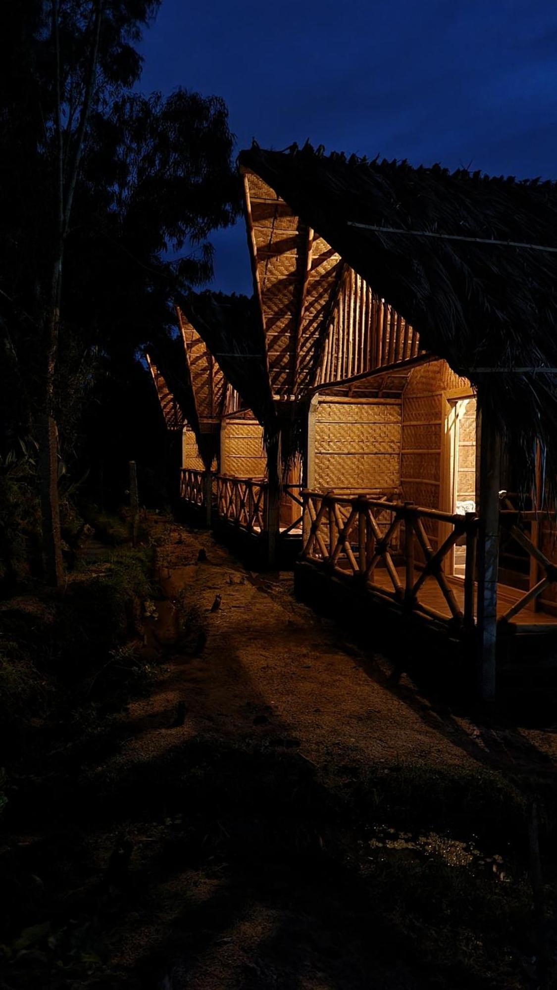 Banana Tree Home Stay Hampi Exterior photo