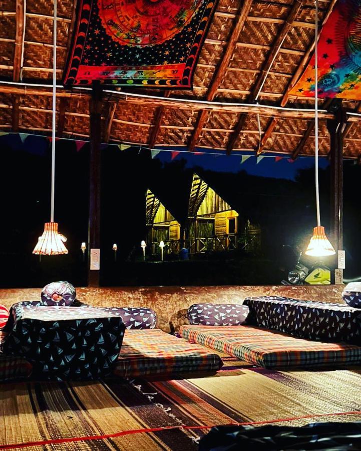 Banana Tree Home Stay Hampi Exterior photo