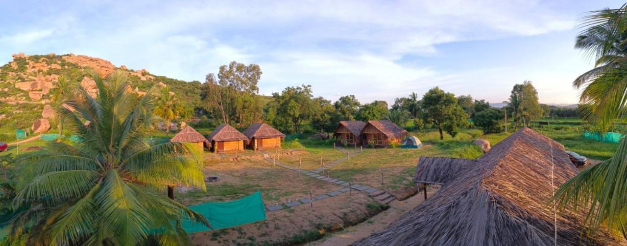 Banana Tree Home Stay Hampi Exterior photo
