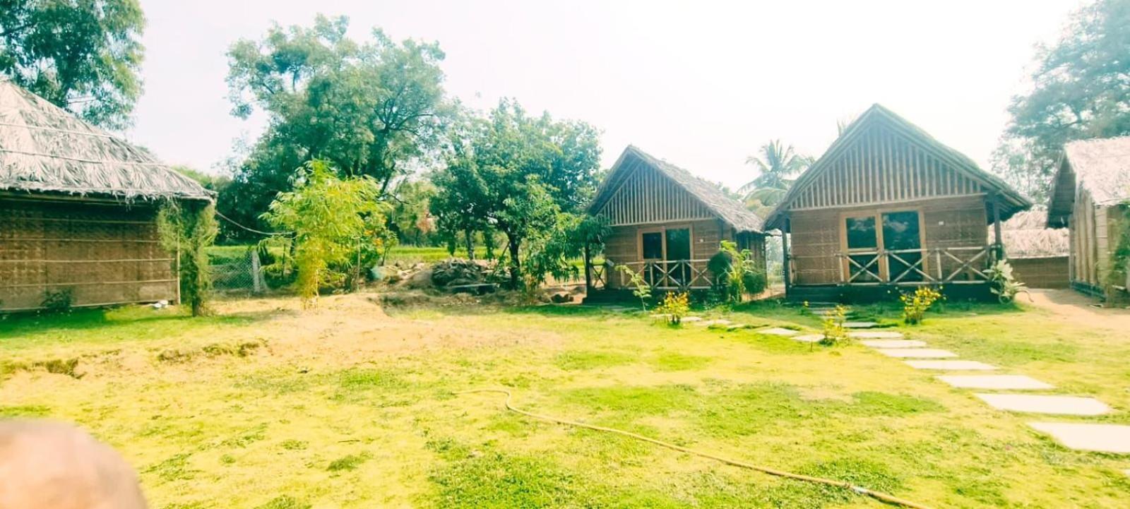 Banana Tree Home Stay Hampi Exterior photo